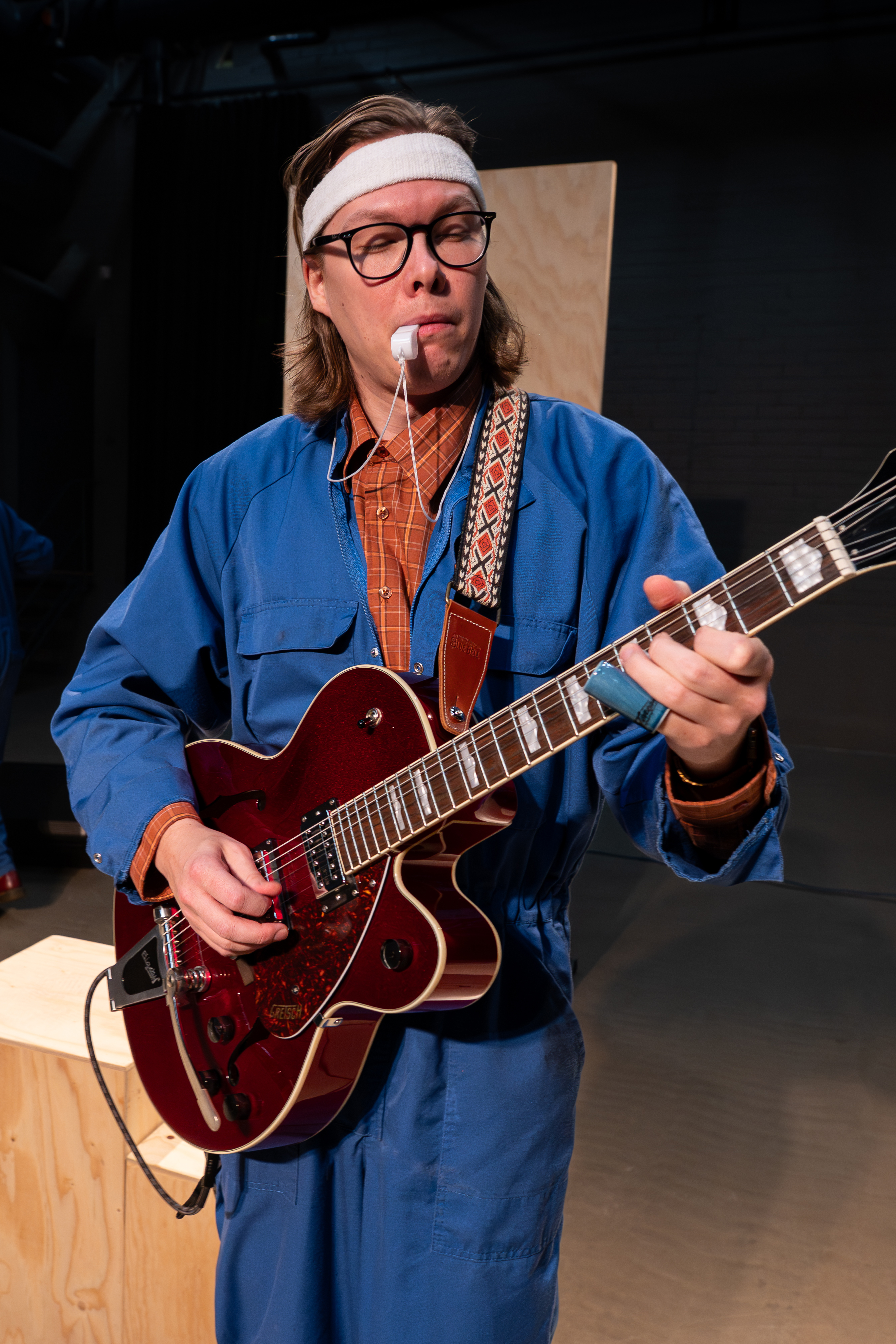 Kuinka tulla Tapio Rautavaaraksi. Kuvassa Taavi Hasunen. Kuva: Janne Vasama.